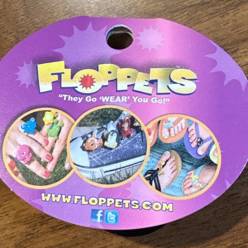 FlopPets New York Toy Fair‎ 2013 Monkey Charm Accessory For Shoes Backpacks